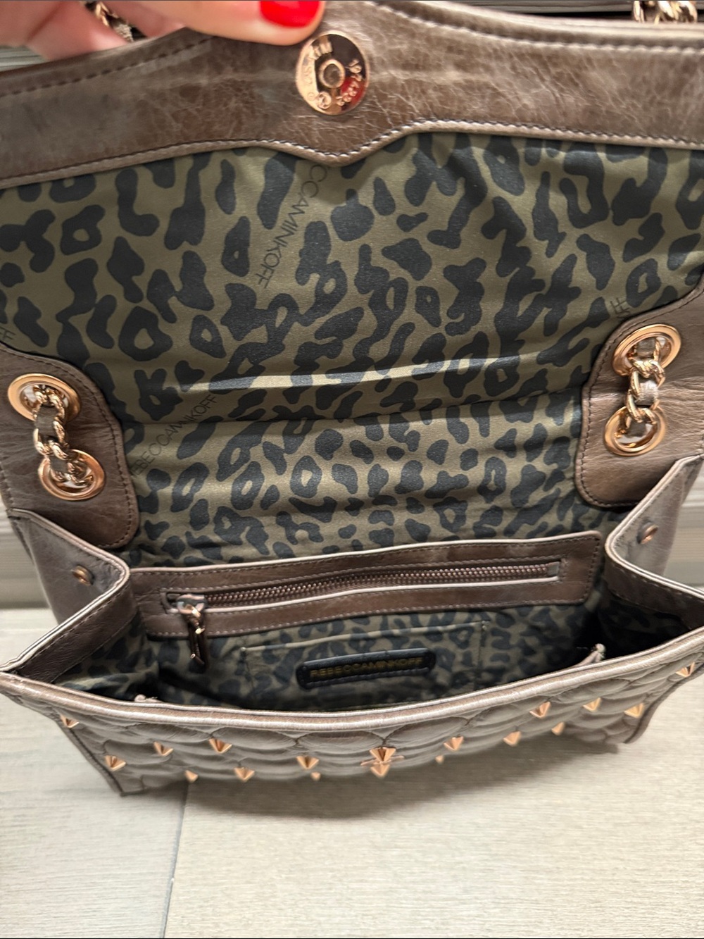 Rebecca Minkoff Quilted Brown Shoulder Bag with Gold Studs - Picture 2 of 3